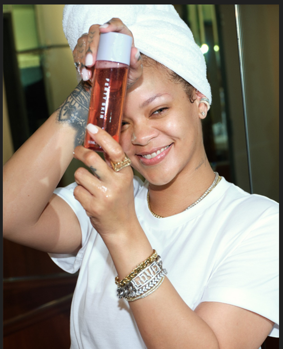 T&ocirc;nico Facial Fenty Skin Cherry Dub BHA Toner